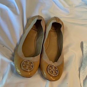 Nude Tory Burch Flats